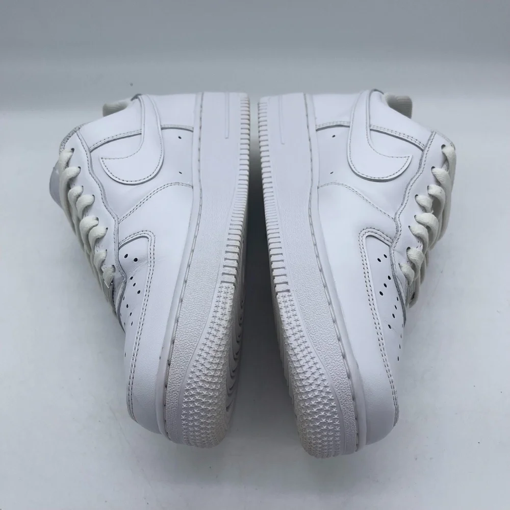 Nike Air Force 1 '07 Low CW2288-111 Men's Size 9 Shoes‎ Triple White Sneakers